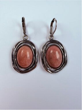 OR PAZ Modernist Pink Rhodonite Textured Framed 925 Sterling Silver Earrings